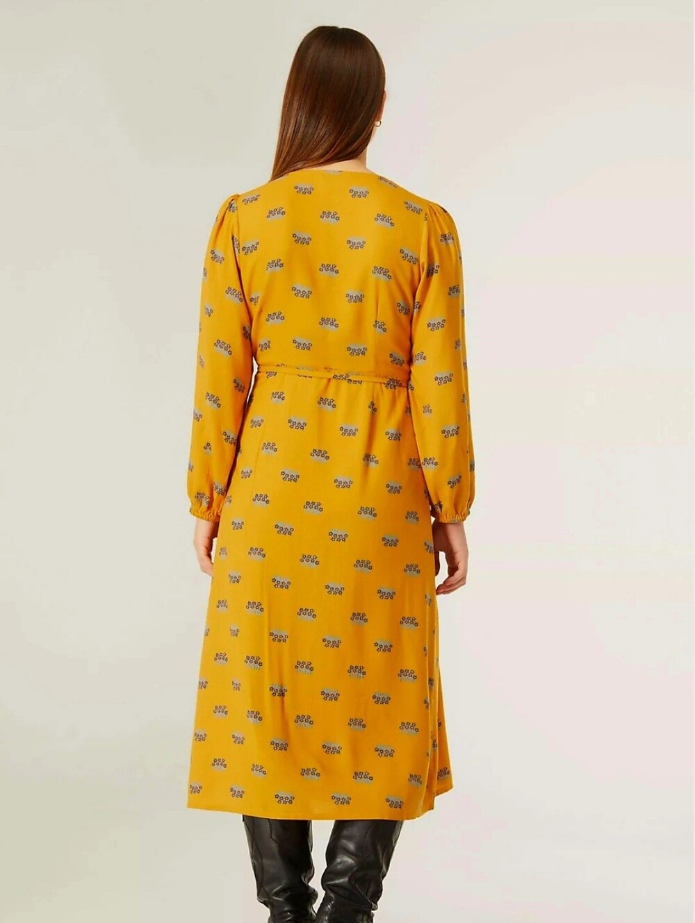 Compania Fantastica Aster Print Wrap Dress Midi Mustard Floral Modcloth NWOT M - Picture 2 of 12